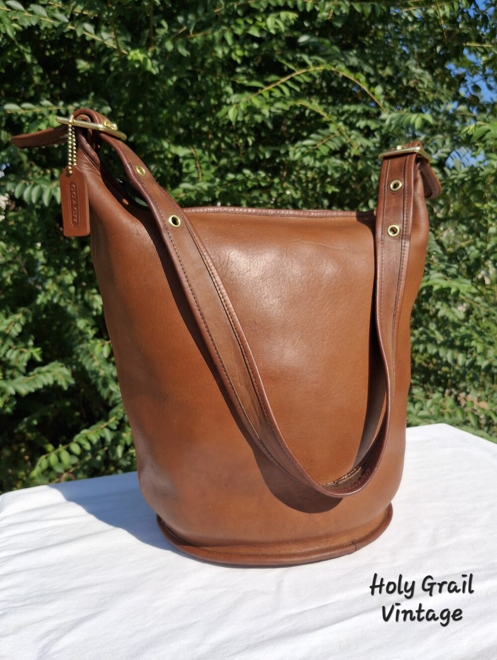 Vintage 1980's Coach British Tan Leather Made In NYC Duffle Sac/Feed Bag #9085